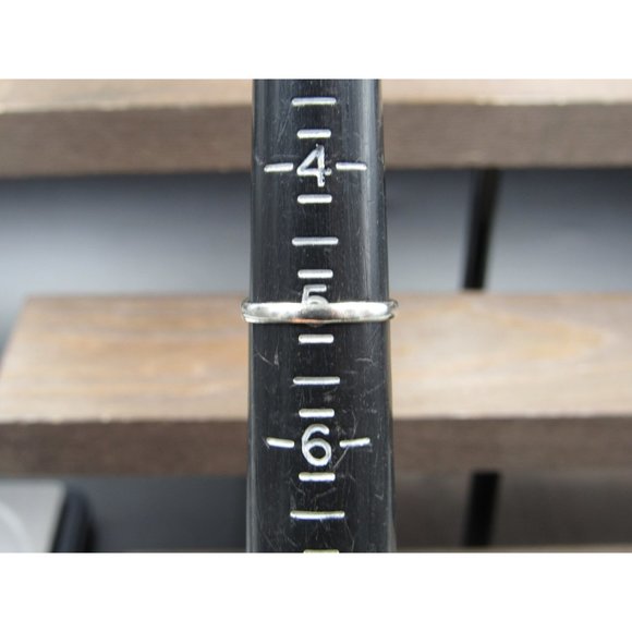 Size 5 Sterling Silver Marquise Shape Moonstone Band Ring - Picture 5 of 7